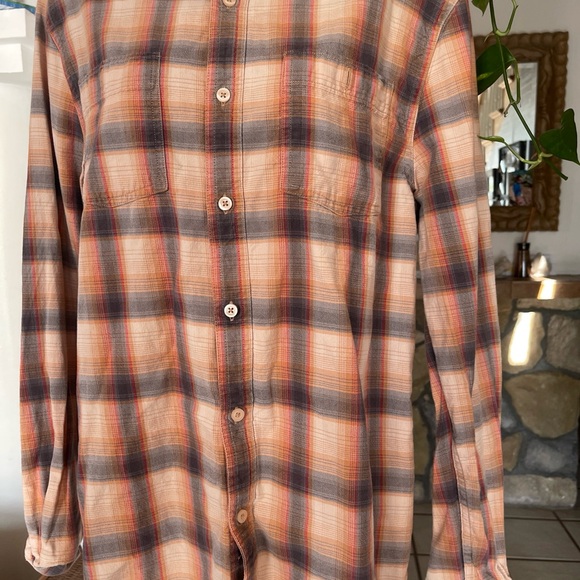 Threads 4 Thoughts Adult Medium Multicolor Plaid Preppy Light Academia Shirt M - Picture 2 of 10